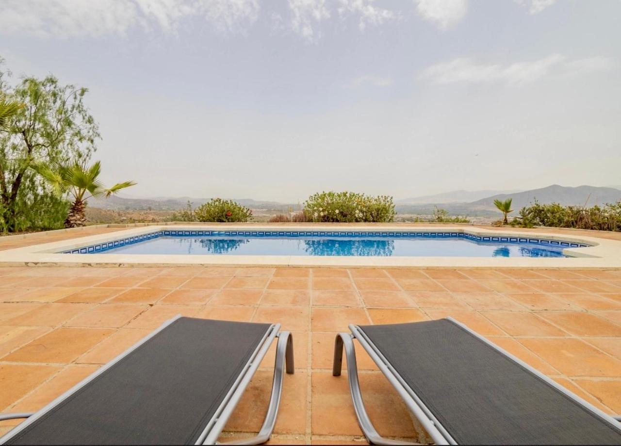Villa Buenavista Malaga - Stunning Views - Private מראה חיצוני תמונה